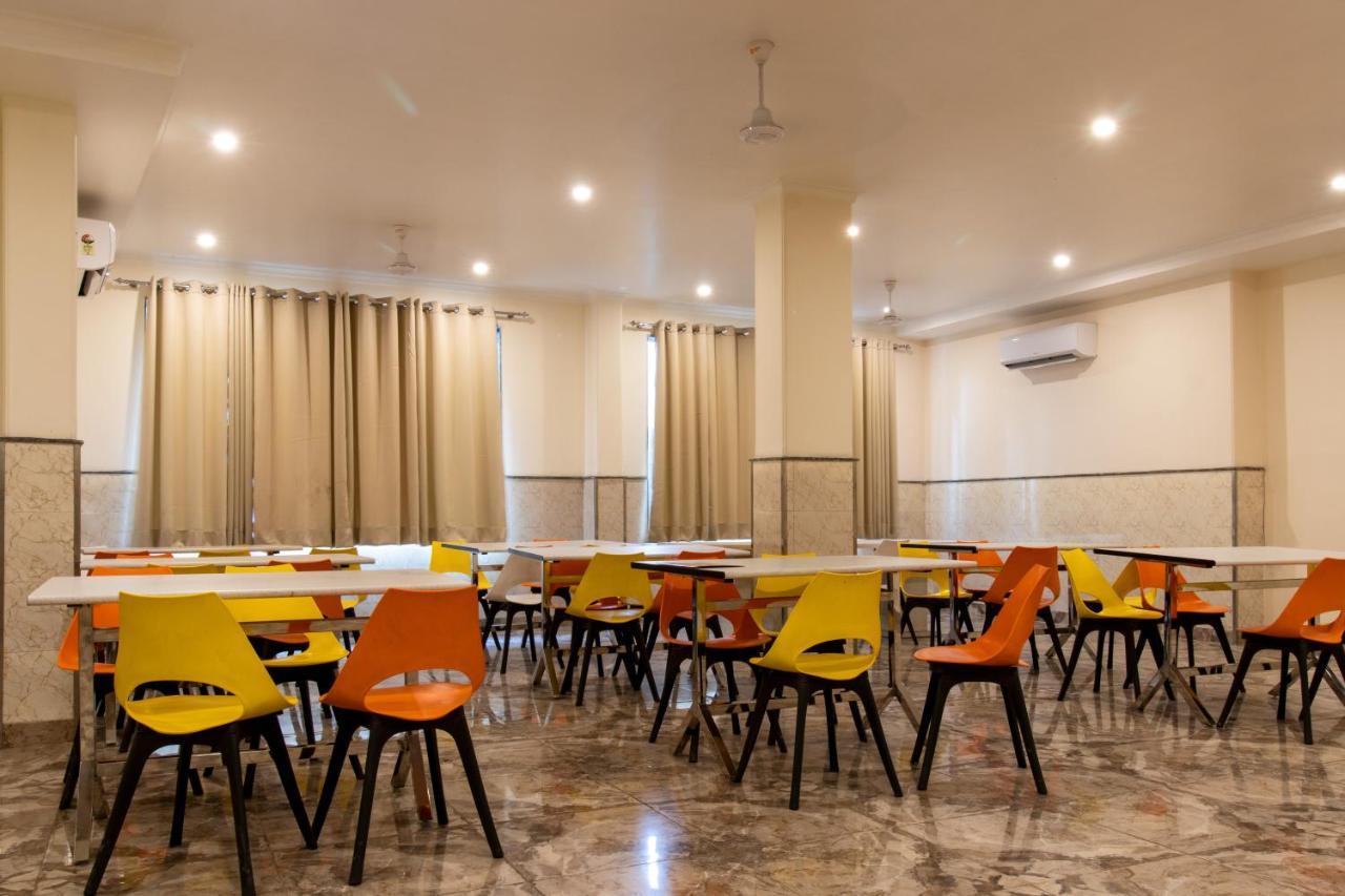 Airport Hotel Dev Residency - Mahipalpur Yeni Delhi Dış mekan fotoğraf