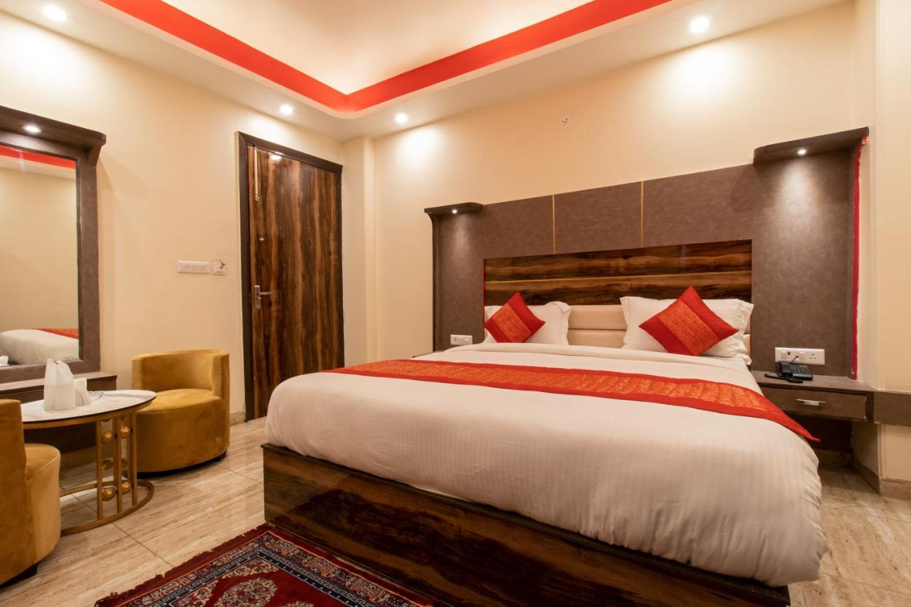 Airport Hotel Dev Residency - Mahipalpur Yeni Delhi Dış mekan fotoğraf